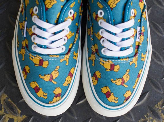 Detail Disney Pooh Vans Nomer 8