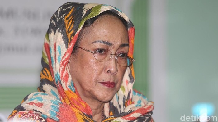 Detail Puisi Sukmawati Berjudul Ibu Indonesia Nomer 23