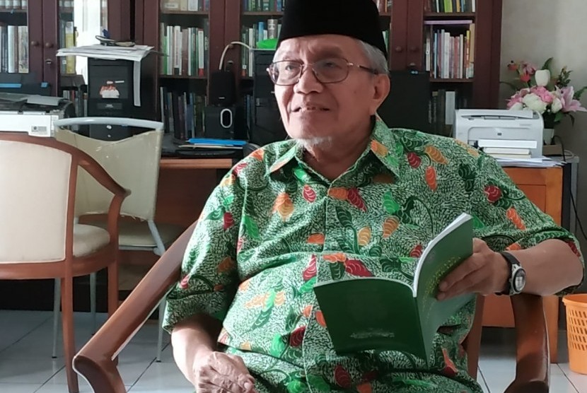 Detail Puisi Taufiq Ismail Nomer 27