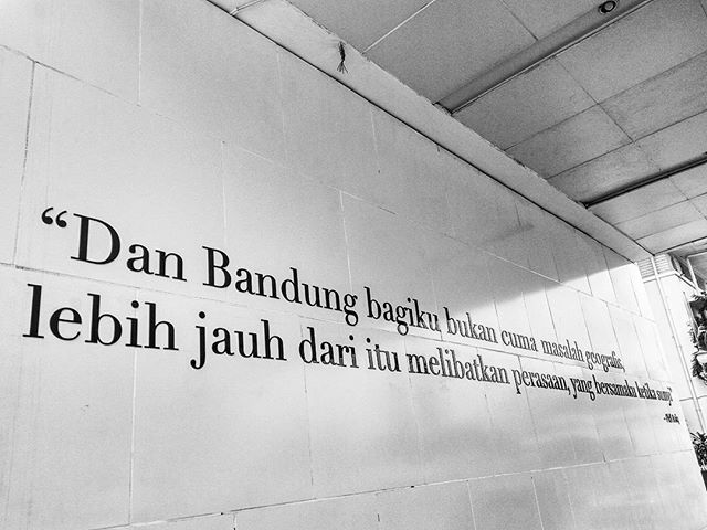 Detail Puisi Tentang Bandung Nomer 3