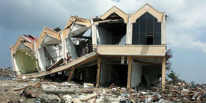 Detail Puisi Tentang Bencana Alam Gempa Nomer 10