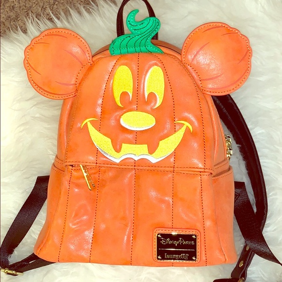 Detail Pumpkin Mickey Backpack Nomer 35