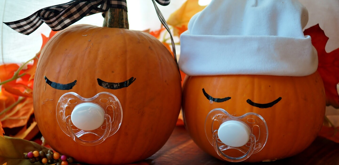 Detail Pumpkin Pacifiers Nomer 28
