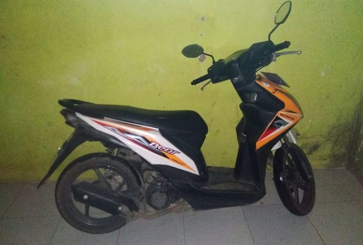 Detail Putih Orange Nomer 36
