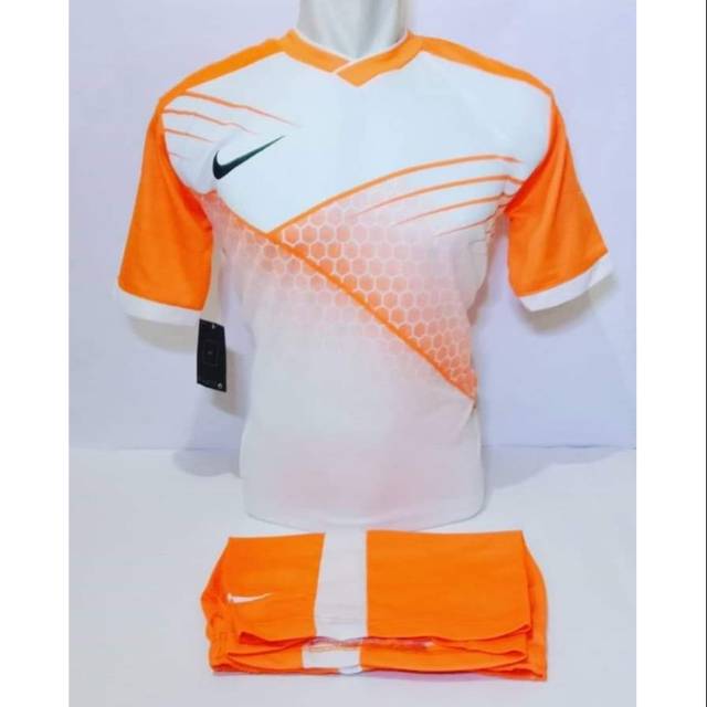 Detail Putih Orange Nomer 44
