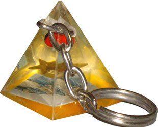 Detail Pyramid Keychain Nomer 21