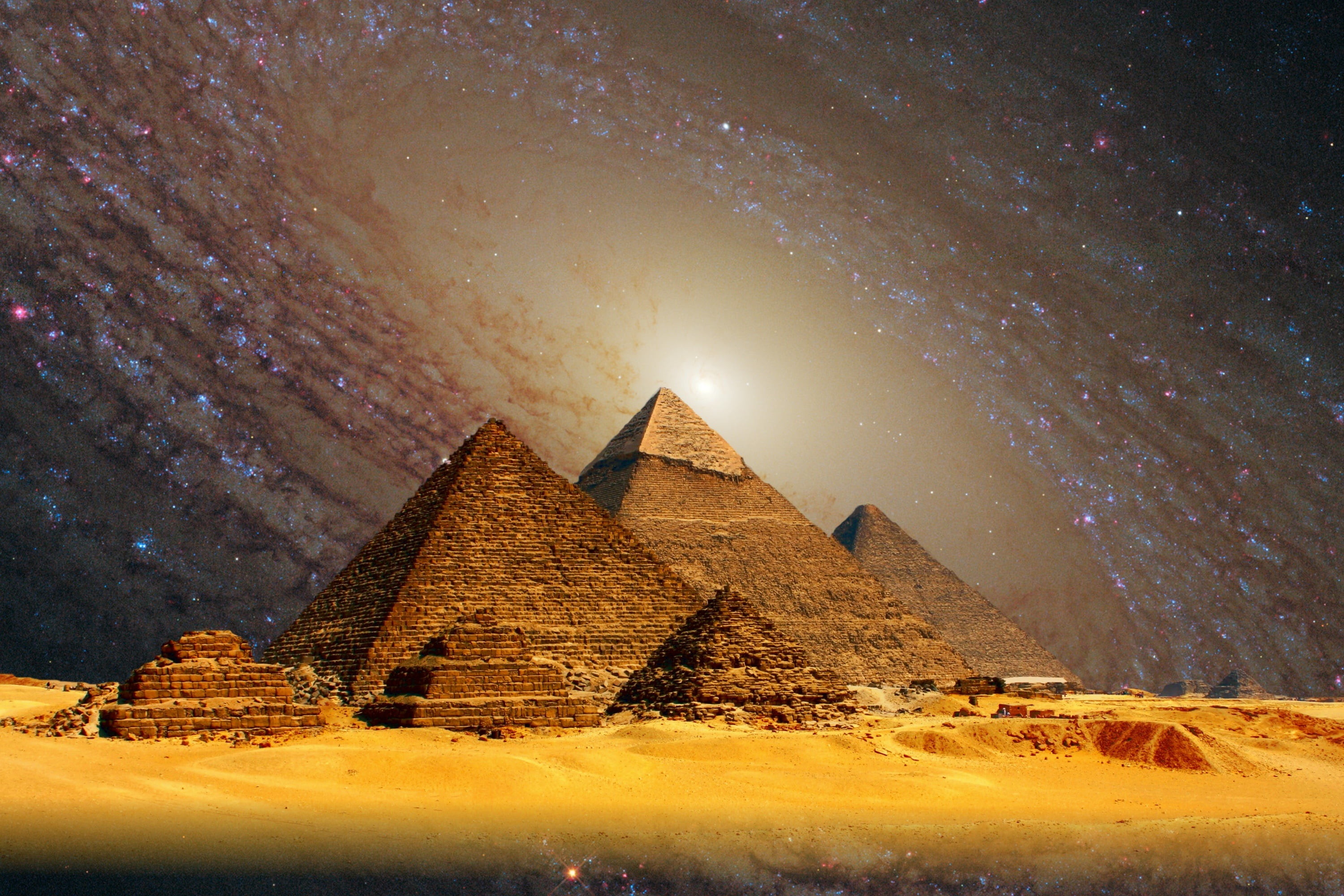 Detail Pyramid Wallpapers Nomer 33