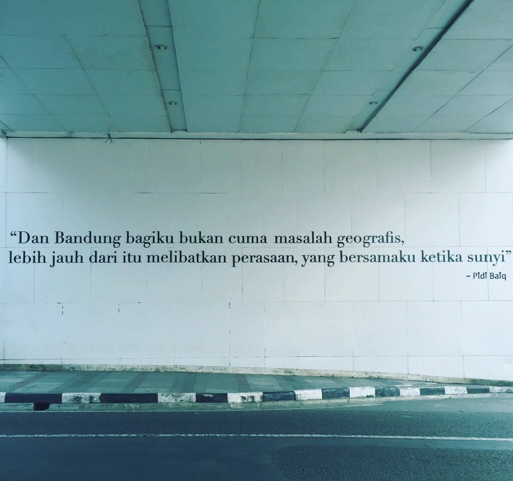 Quotes Bandung Pidi Baiq - KibrisPDR