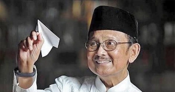 Detail Quotes Bj Habibie Nomer 7