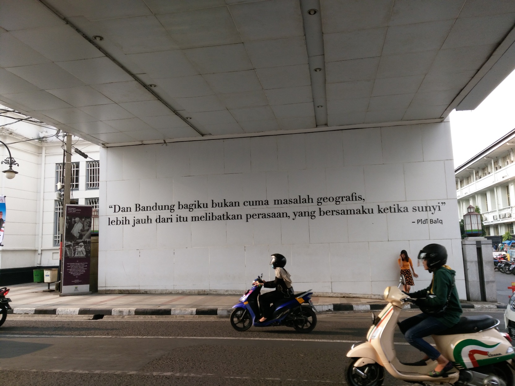 Download Quotes Pidi Baiq Tentang Bandung Nomer 33