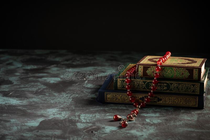 Detail Quran Background Nomer 30