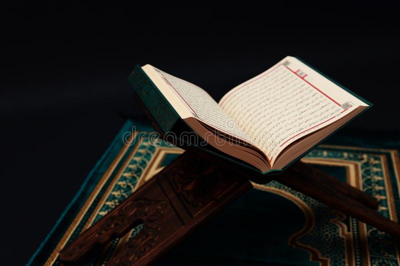 Detail Quran Background Hd Nomer 44