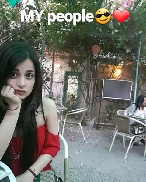 Detail Radhika Madan Instagram Nomer 44