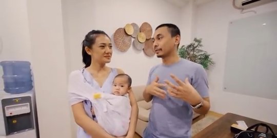 Raditya Dika Pindah Rumah - KibrisPDR