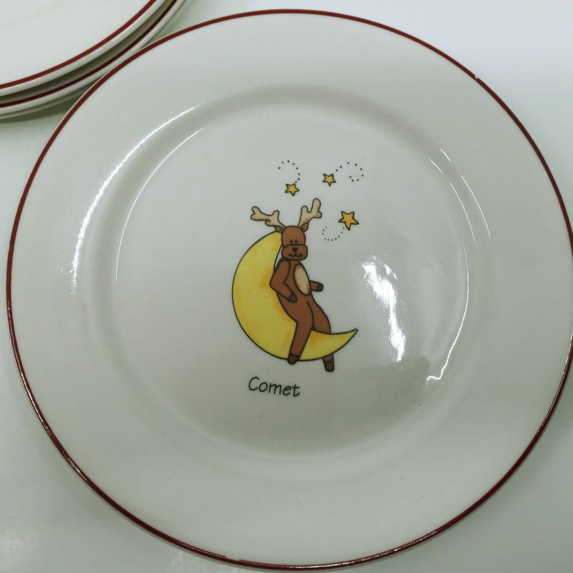 Detail Rainbow Mountain Reindeer Plates Nomer 6