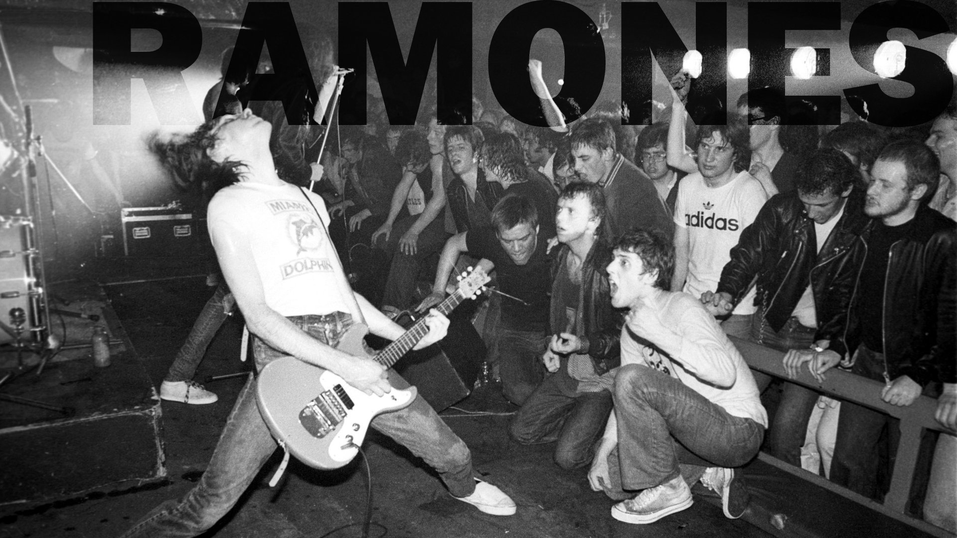 Detail Ramones Wallpaper Nomer 23