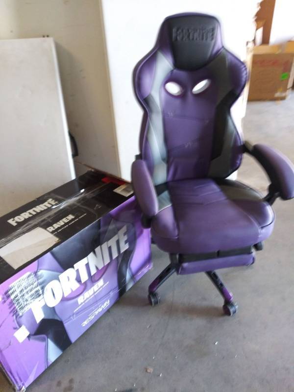 Detail Raven Fortnite Chair Nomer 25