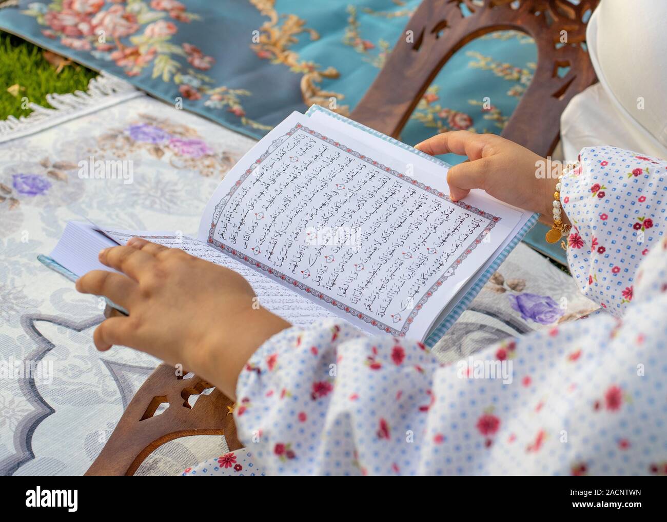 Detail Read Quran Wallpaper Nomer 36