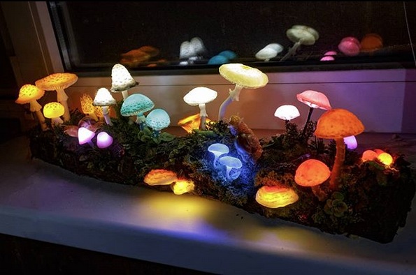 Detail Realistic Mushroom Lamp Nomer 17