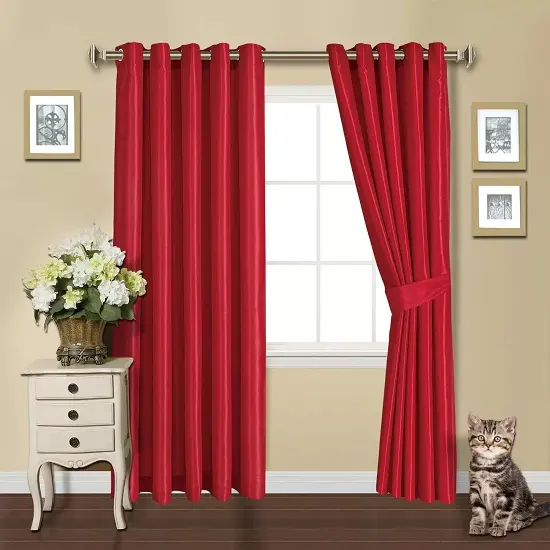 Detail Red Curtains Images Nomer 39