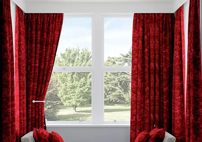 Detail Red Curtains Images Nomer 44