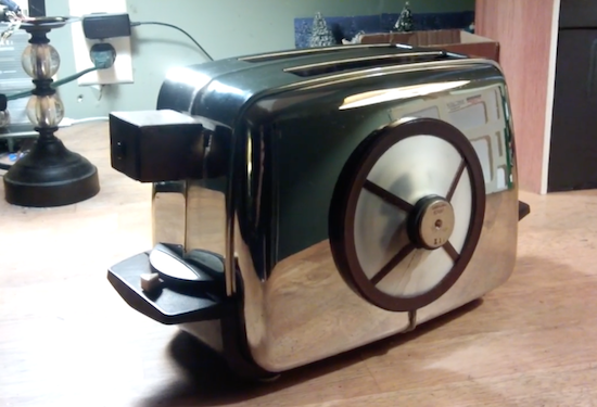 Detail Red Dwarf Talkie Toaster Nomer 4