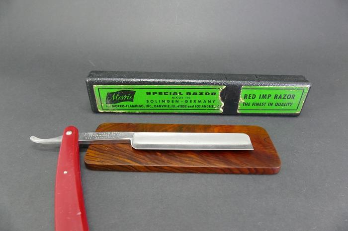 Detail Red Imp Razor Nomer 6