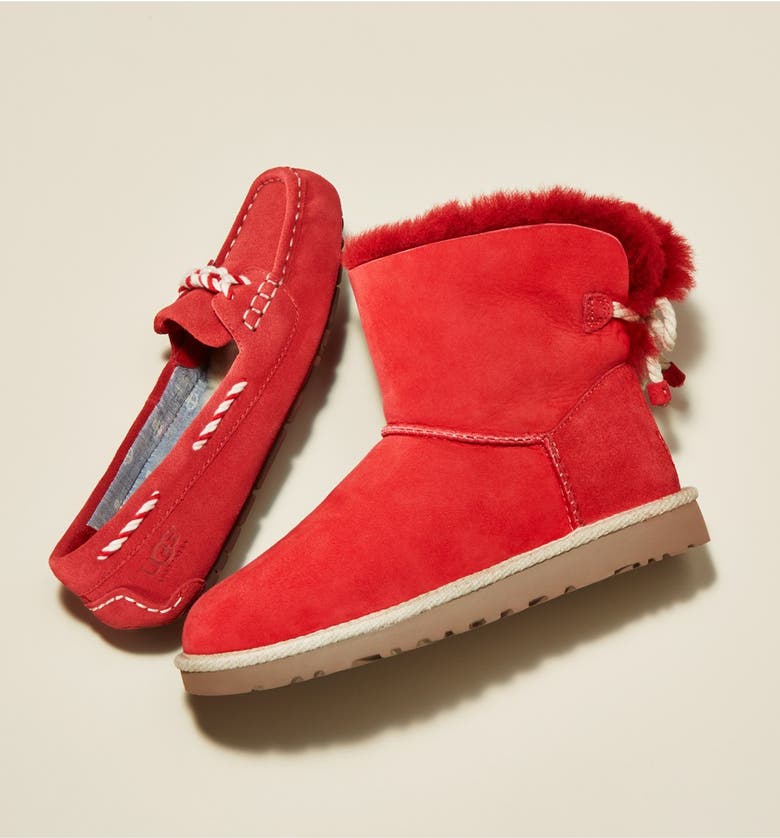 Detail Red Uggs With Rope Bow Nomer 32