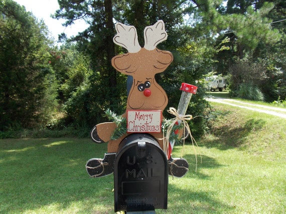 Detail Reindeer Mailbox Nomer 16