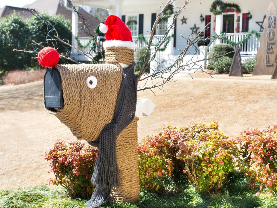 Detail Reindeer Mailbox Nomer 5