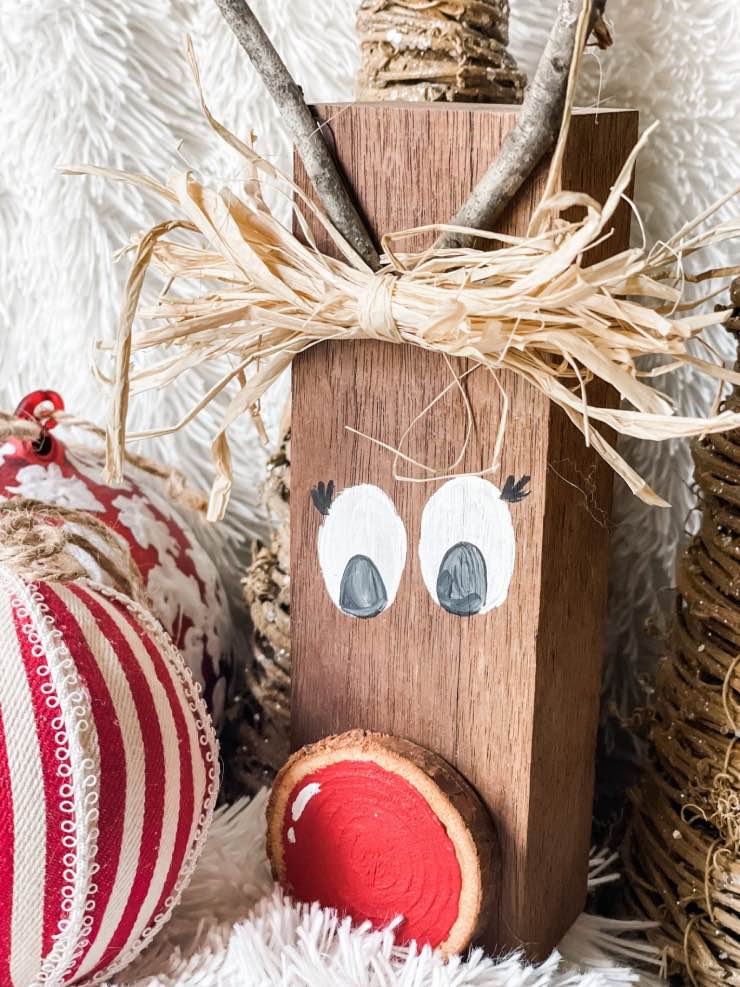 Detail Reindeer Mailbox Nomer 40