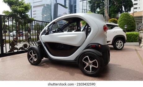 Detail Renault Twizy Indonesia Nomer 34