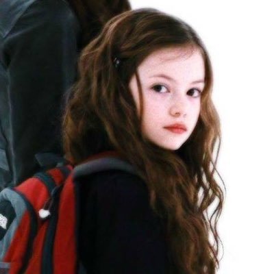 Detail Renesmee Carlie Cullen Nomer 9