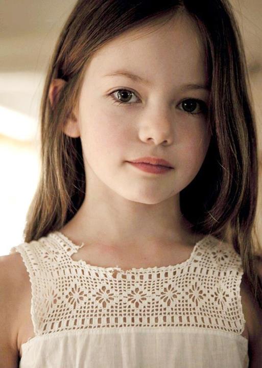 Detail Renesmee Carlie Cullen Nomer 29