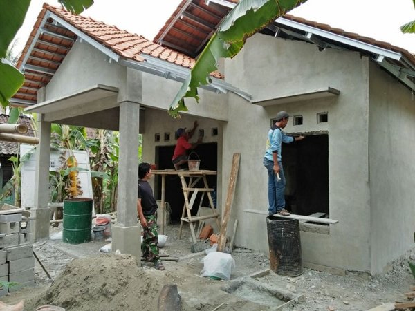 Detail Renovasi Rumah Kampung Nomer 17