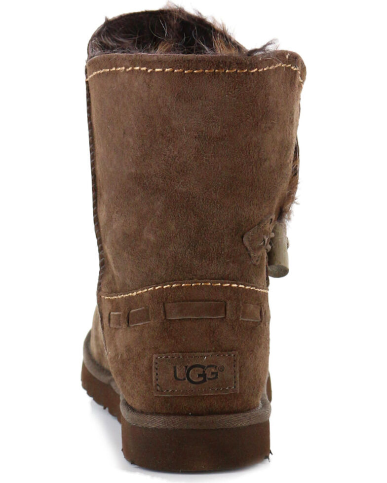 Detail Res Uggs Nomer 40