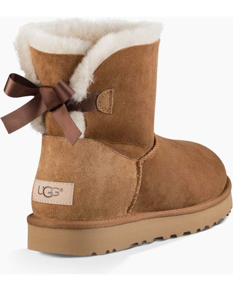 Detail Res Uggs Nomer 9