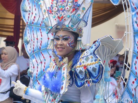 Detail Riasan Wajah Untuk Karnaval Nomer 8