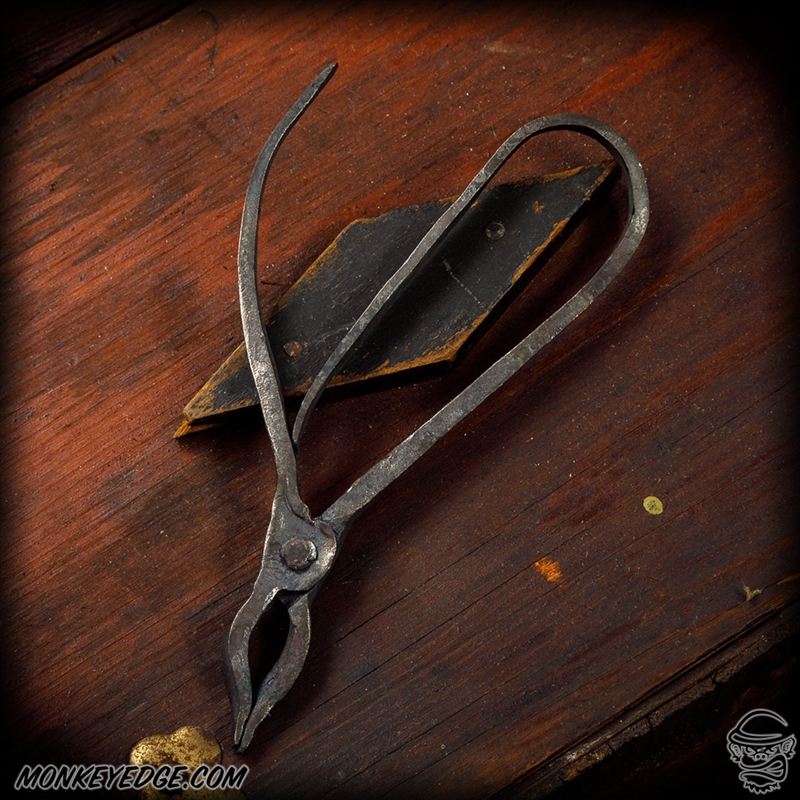 Detail Roach Clip Scissors Nomer 47