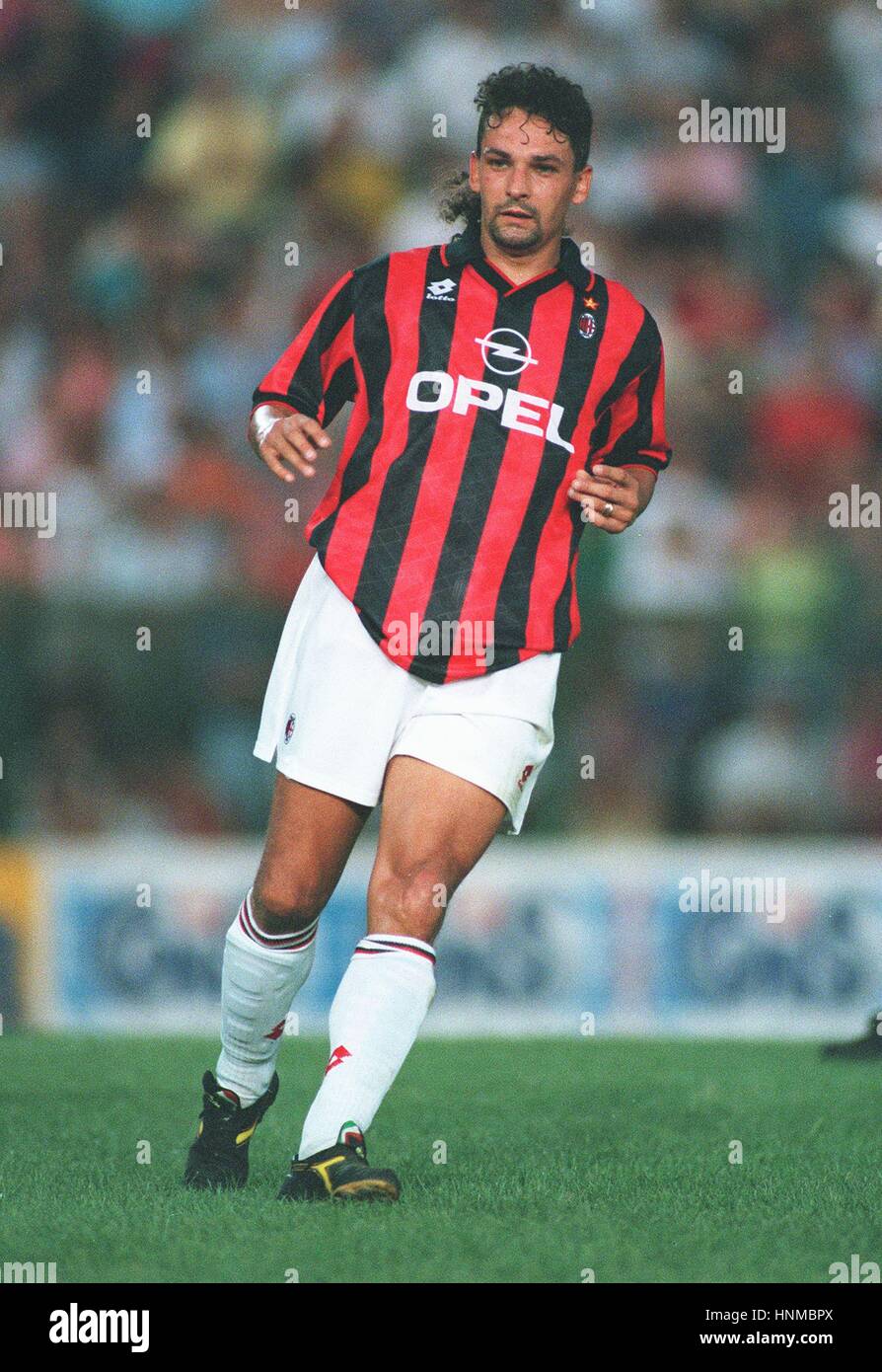 Detail Roberto Baggio Ac Milan Nomer 21