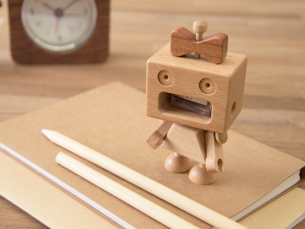 Detail Robot Pencil Sharpener Nomer 40