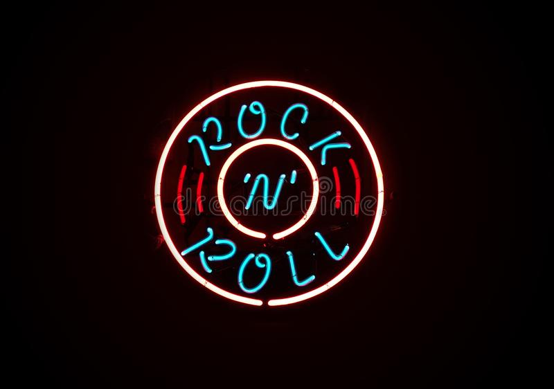 Detail Rock And Roll Musik Nomer 30