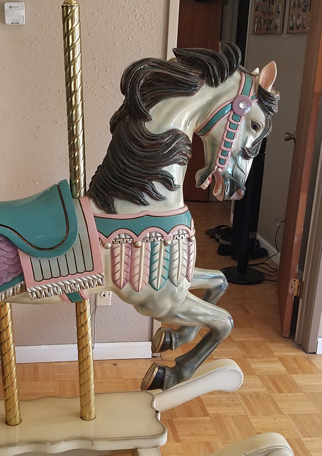 Detail Rocking Carousel Horse Nomer 33