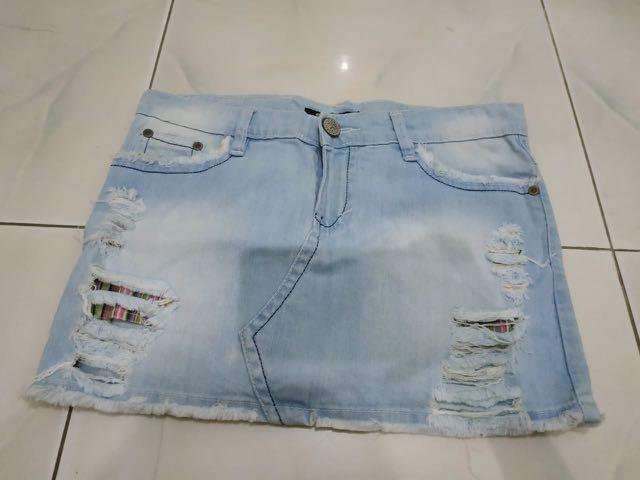 Detail Rok Pendek Levis Nomer 33