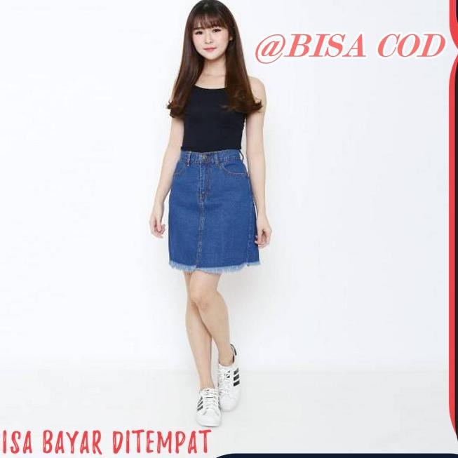 Detail Rok Pendek Levis Nomer 7