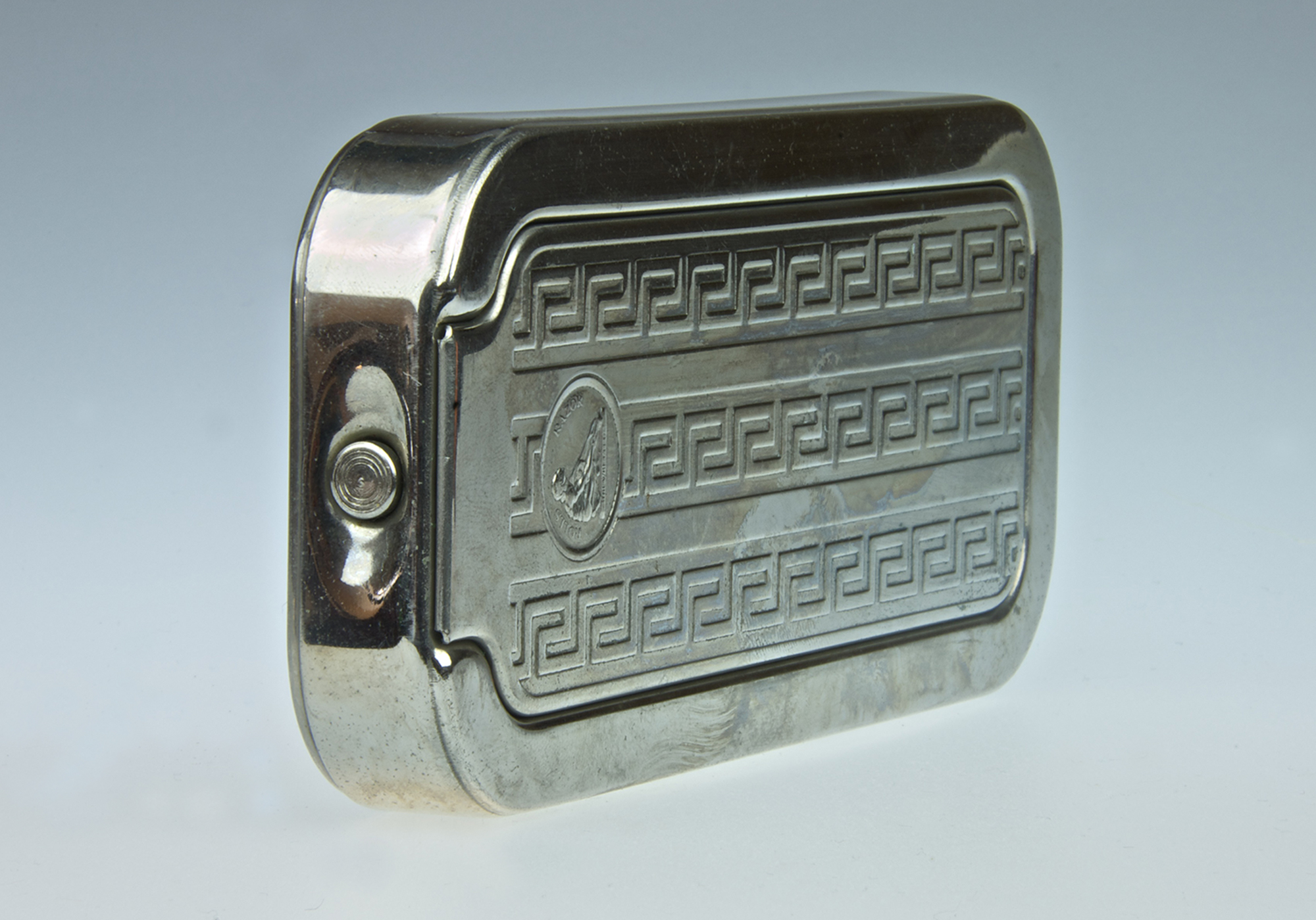 Detail Rolls Razor Sharpener Nomer 3