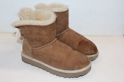 Detail Rope Bow Uggs Nomer 21