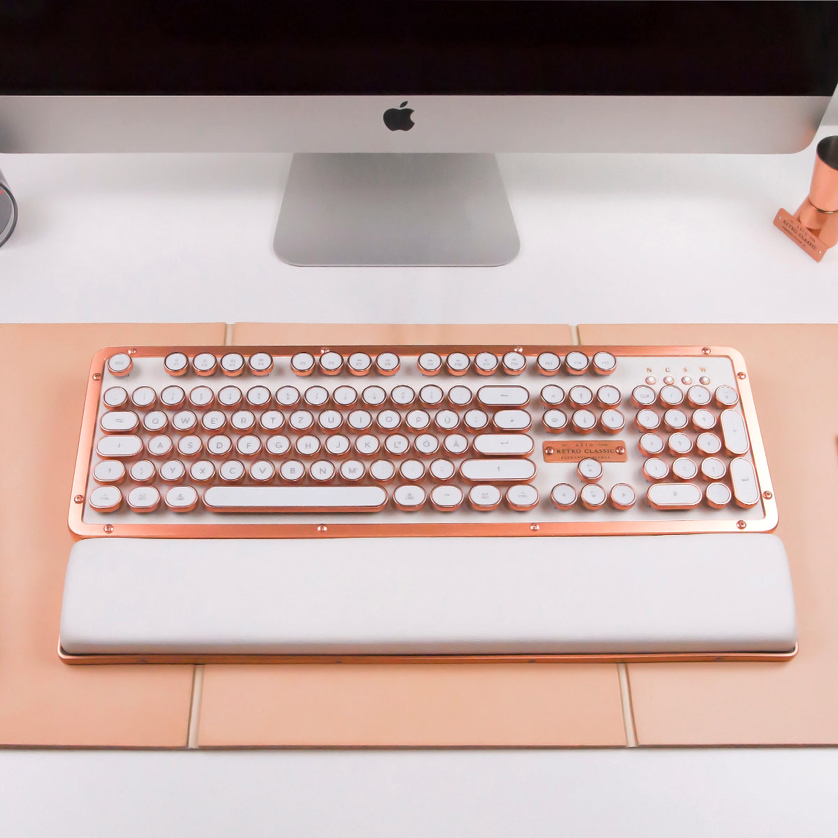 Detail Rose Gold Typewriter Keyboard Nomer 21