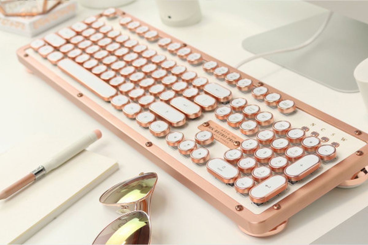 Detail Rose Gold Typewriter Keyboard Nomer 8