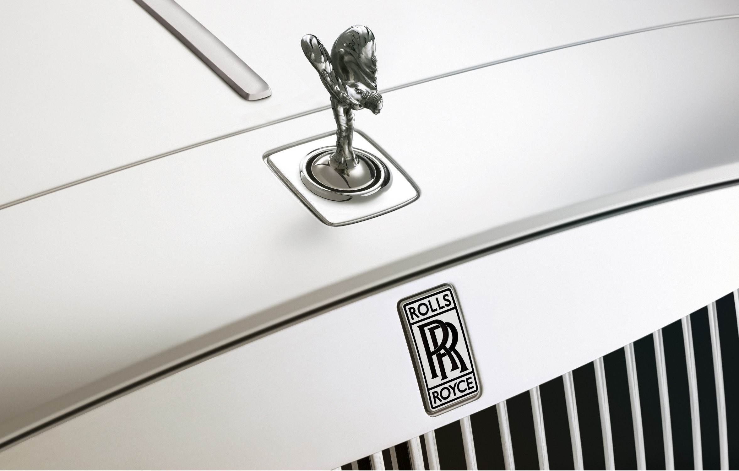 Detail Rose Royce Car Logo Nomer 3